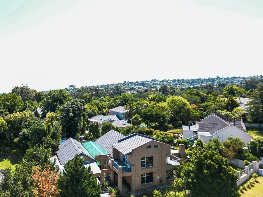 3 Bedroom Property for Sale in Helderrand Western Cape